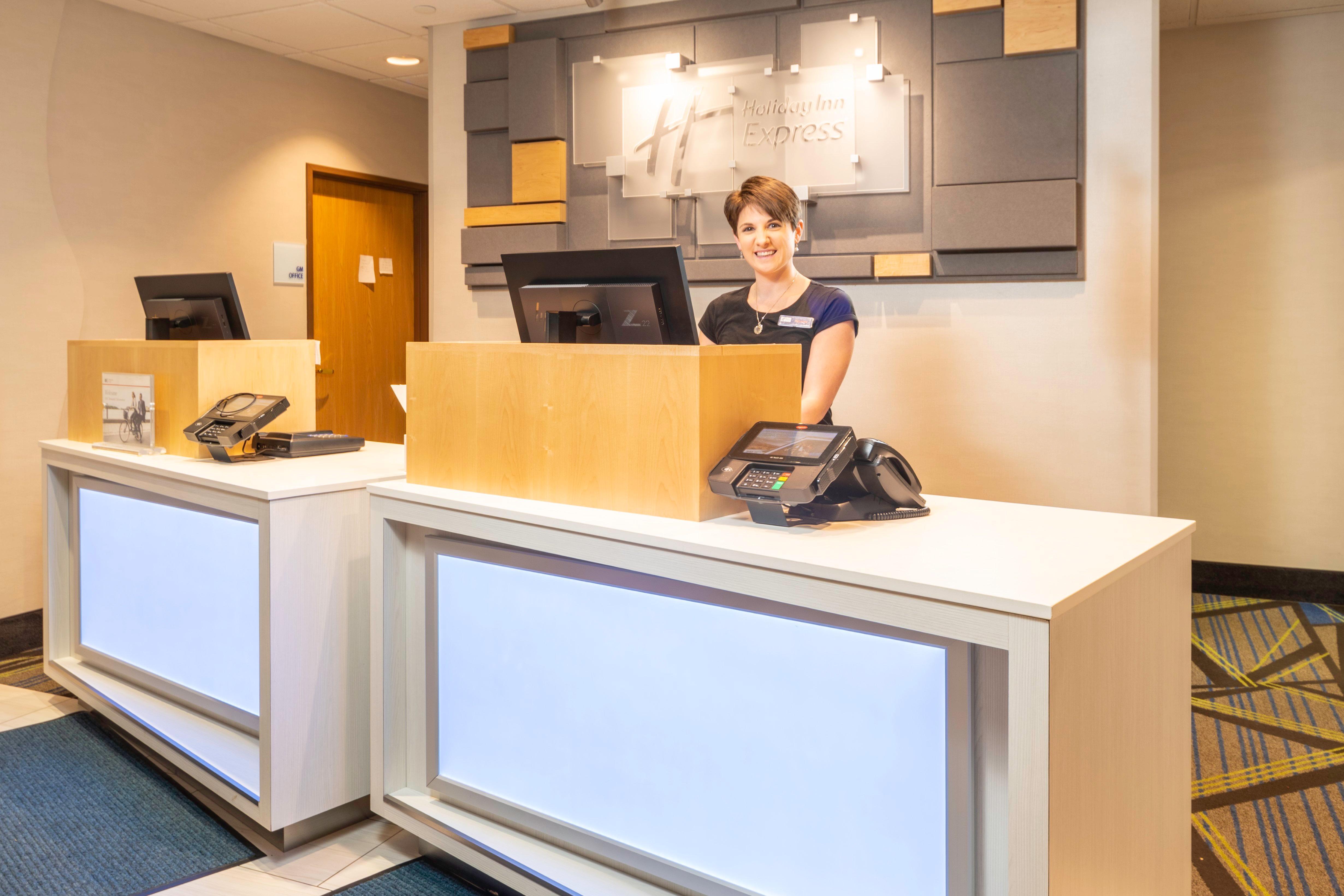 Holiday Inn Express Rochelle By Ihg Esterno foto